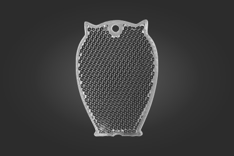 Musta pöllön muotoinen prismaheijastin