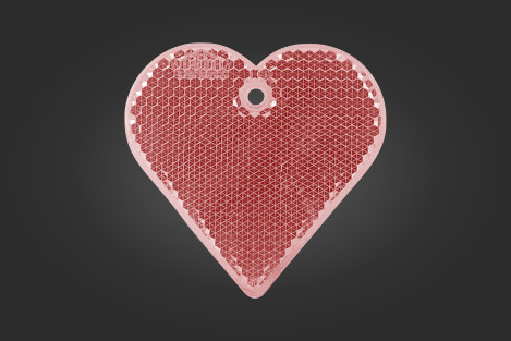 Punainen sydämen muotoinen prismaheijastin