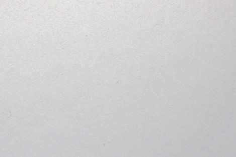 Valkoinen matta tarra