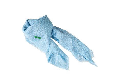 Vaaleansininen huivi