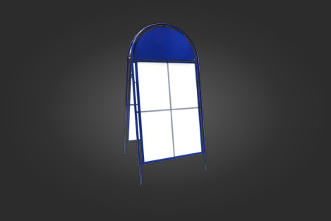 Sininen kaarimallinen katuteline